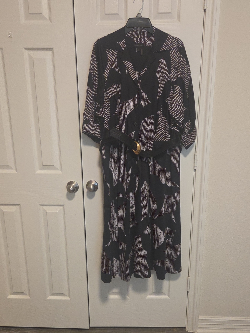 Donna Karan Black and White Abstract Midi Shirt Dress